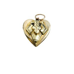 Vintage Brass Detailed Heart Locket (A8199)